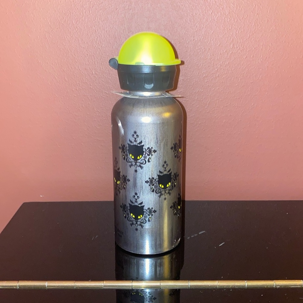 Sigg Bright Eyes Black Cat .4 L Water Bottle NEW